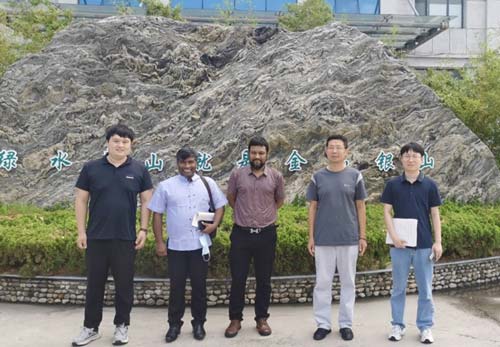 �ϼ������͑��W�R�����𿼲콻��